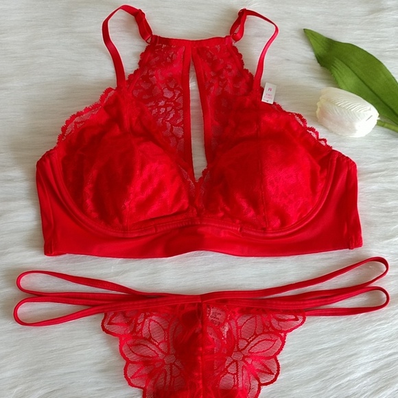 Size M PINK VS BRALETTE + THONG PANTY L.nwt - Picture 2 of 5